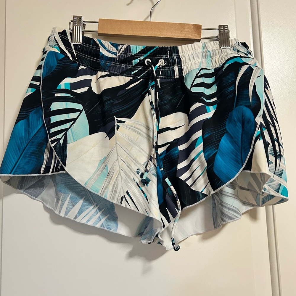 🌴🌴Athleta Blue & White Tropical Palm Athletic Running Quick Dry Swim Shorts🌴🌴